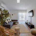 Rocha's Place Apartman *