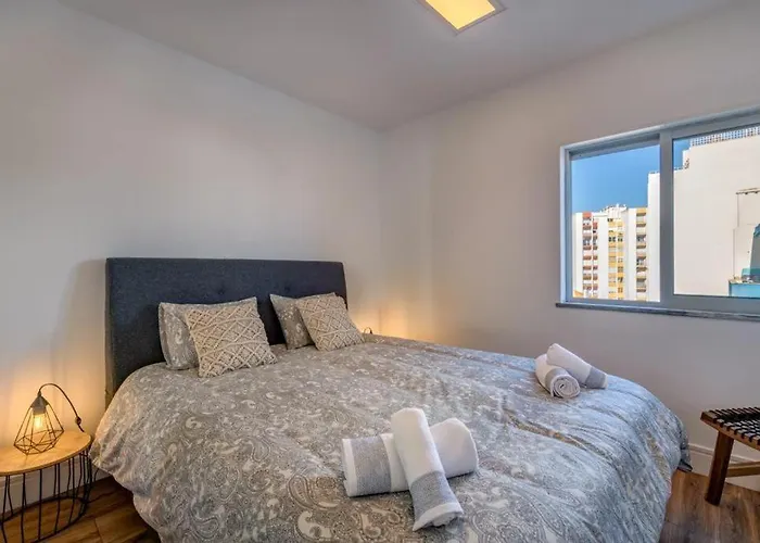 Rocha's Place * 波尔蒂芒